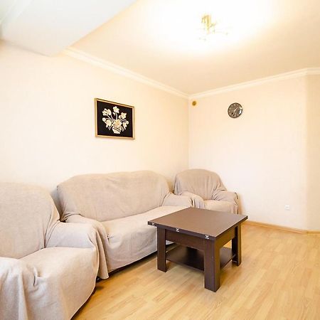 Excellent Apartment In The Center Of The Capital.Amiryan Yerevan Exterior photo